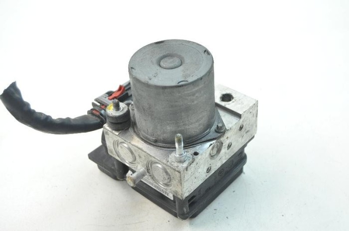 Pompa ABS AUDI A4 8EC, B7 2007 OEM: 8E0910517D 3243217