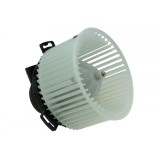 Ventilator habitaclu Mazda 3 2009-2013, BBM461B10