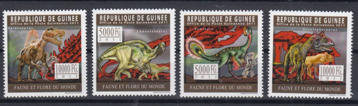 Guinea - DINOZAURI - MNH - Michel = 12,00 Eur.