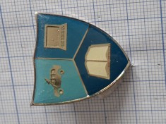 insigna scoala de aplicatie pentru transmisiuni si comunicatii