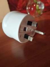 Adaptor priza UE-UK foto