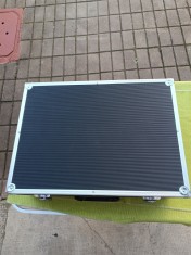 Cutie /geanta pentru electronice