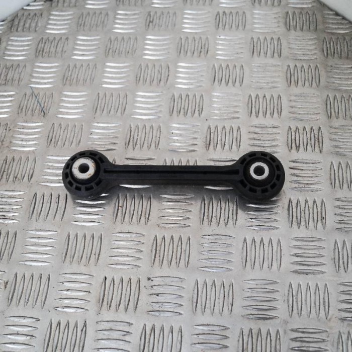 Bieleta stabilizatoare st&acirc;nga față AUDI A4 8K2, B8 2013 OEM: 8K0411317D 2495910