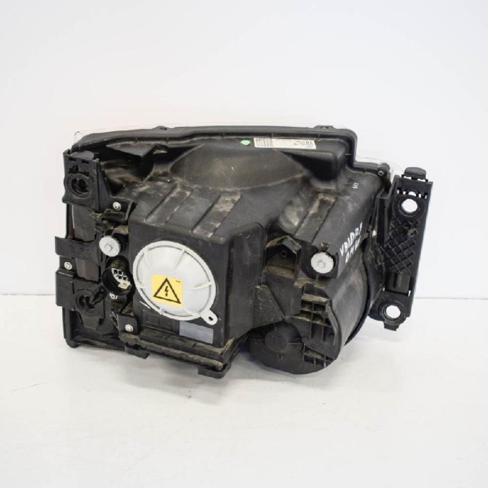 Far st&acirc;nga față LAND ROVER DISCOVERY III L319 2007 OEM: XBC001132 3891602