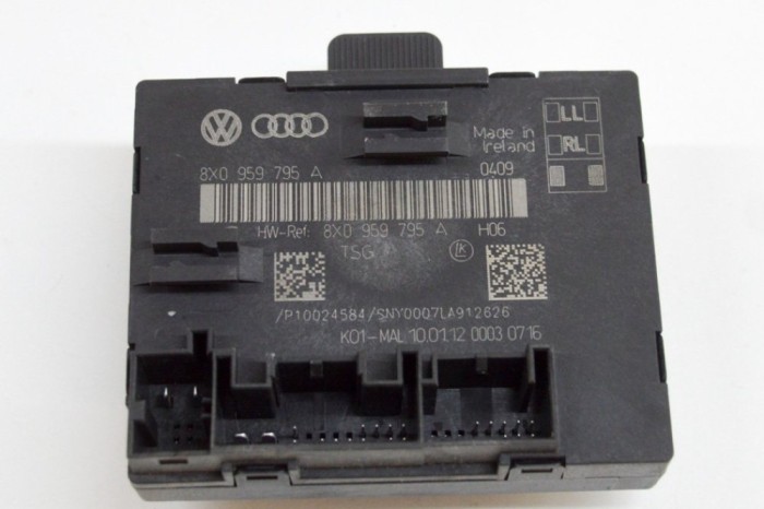 Modul de control ușă dreapta spate AUDI Q3 8U 2012 OEM: 8X0959795A 18316150