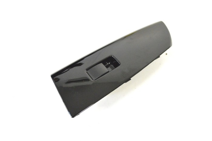 Buton geam ușă dreapta față MAZDA RX-8 SE, FE 2005 OEM: FE15684L1,761-1A30 11818221