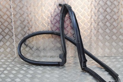 Garnitura ușă st&amp;acirc;nga spate TESLA MODEL S 2014 OEM: TMSP-U03 | 11610110 foto