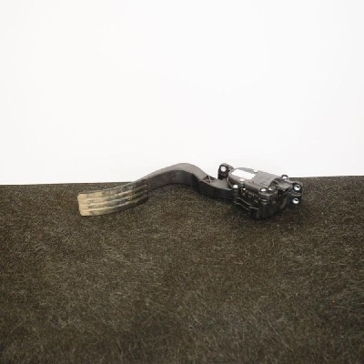 Pedala de accelerație DACIA DUSTER 2013 OEM: 82005015536PV009085 3063913 foto