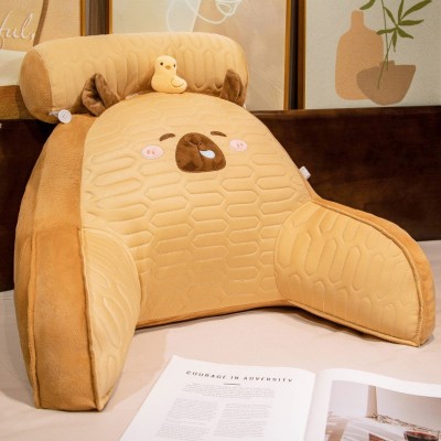 Perna spatar pentru pat, 60 x 40 cm, din latex, multifunctionala, model capybara cu ratusca in cap, maro foto