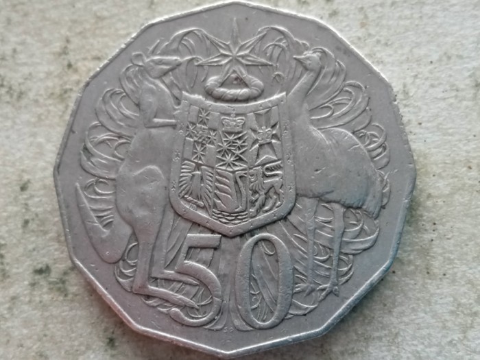 AUSTRALIA-50 CENTS 1975