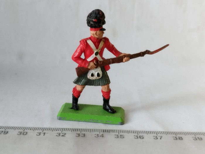 bnk jc Britains Deetail 752 - Razboaiele napoleoniene - infanterist britanic