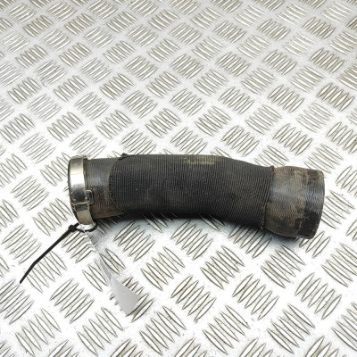 Furtun intercooler st&amp;acirc;nga PORSCHE CAYENNE Coupe 9YB 2024 OEM: 4M0145979F foto