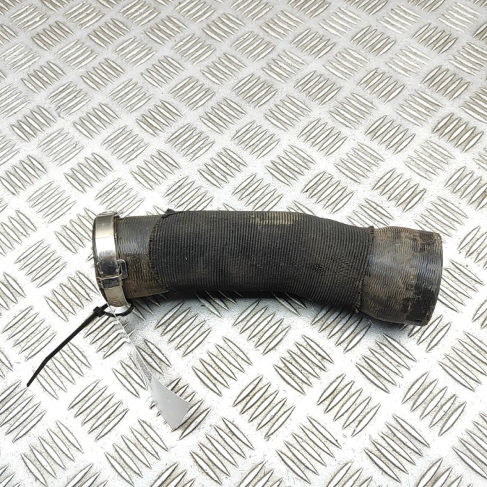 Furtun intercooler st&acirc;nga PORSCHE CAYENNE Coupe 9YB 2024 OEM: 4M0145979F