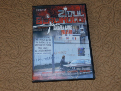 DVD film documentar ZIDUL BERLINULUI Evadarea catre libertate/HISTORIA foto