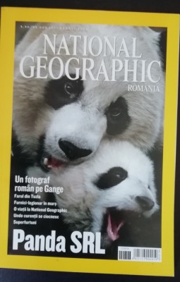 myh 113 - Revista National geografic - august 2006 - peasa de colectie! foto