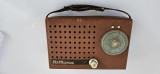 Cumpara ieftin RADIO TURIST ELECTRONICA , NU STIU DACA FUNCTIONEAZA ,NU A FOST PROBAT !!, Analog