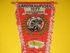 Fanion (vechi-deosebit) fotbal - AJAX AMSTERDAM (Olanda) foto