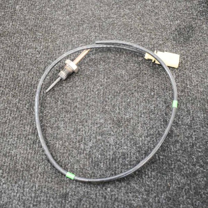 Senzor de temperatură VW TIGUAN AD1 2017 OEM: 04L906088CD 3675751