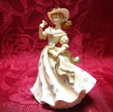 BIBELOU STATUETA LEONARDO COLLECTION - LAURA 1997 12.5 CM