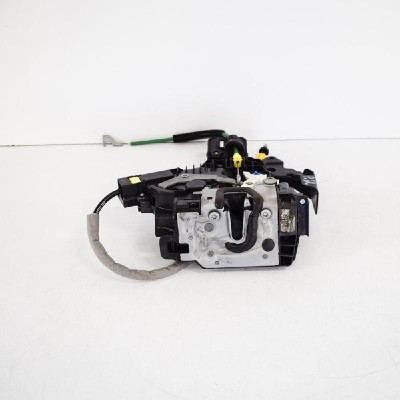 &amp;Icirc;ncuietoare ușă dreapta față MERCEDES-BENZ C W205 2015 OEM: A2220063999A0997202000 3452587 foto
