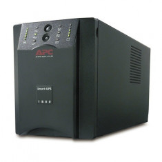 UPS APC; model: SMART 1500VA; format: 2U; management; iesiri: 4; baterii NOI