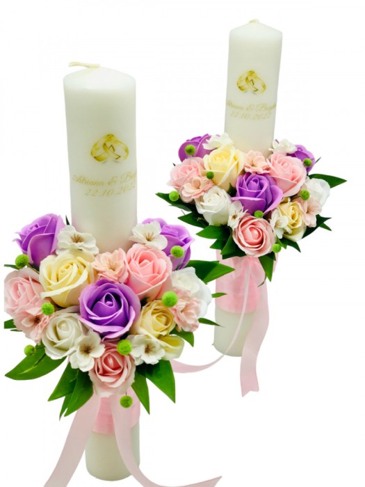 Set nunta, 2 lumanari personalizabile cu nume si data decorate cu flori din foita de sapun, 40 cm (Multicolor)