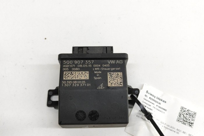 Modul de control far VW GOLF VII 5G1, BQ1, BE1, BE2 2016 OEM: 5Q0907357,130732937101 | 25092636