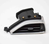 Gura de ventilație planșa de bord JAGUAR F-PACE X761 2016 OEM: HX73-018B08-A 15489774