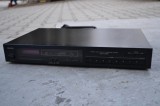 Tuner Denon TU 747
