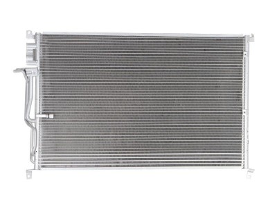 Condensator climatizare Audi A8 (D3), 05.2005-07.2010, motor 3.0 V6, 162 kw; 3.2 V6, 191 kw benzina, cv A/CVT, full aluminiu brazat, 766 (720)x494 (4 foto