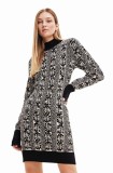Desigual rochie culoarea negru, mini, mulată