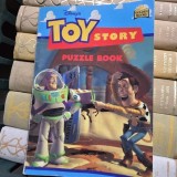 Toy story, puzzle book