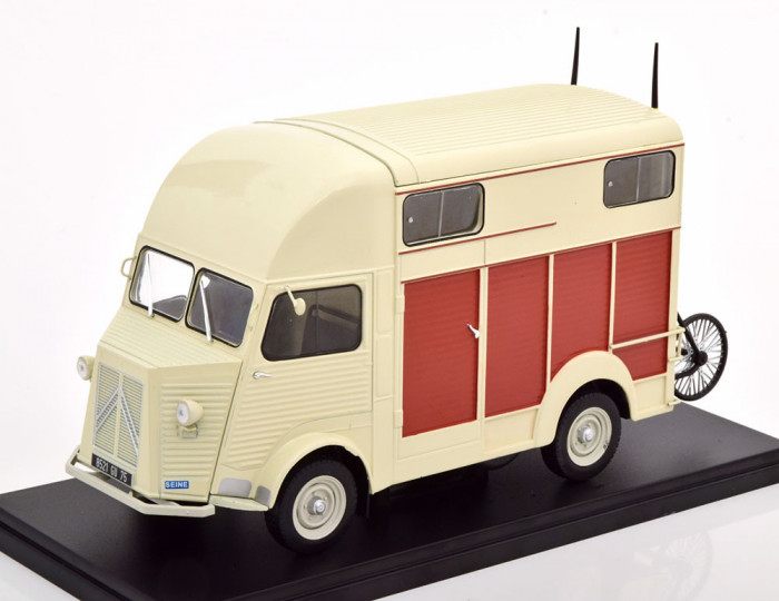 Macheta Citroen Type H Van Heuliez 1965 - Hachette 1/24