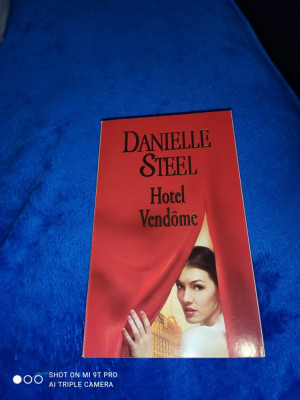 DANIELLE STEEL: HOTEL VENDOME foto