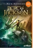 Percy Jackson si Olimpienii. Hotul fulgerului 1 - Alex Moldovan, Rick Riordan