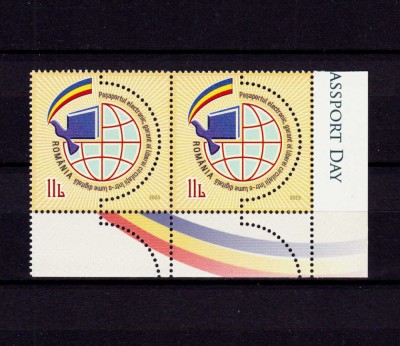 ✅RO 2023 , LP 2408 ,&amp;quot;Ziua pasaportului romanesc&amp;quot;, serie per. H+tabs tricolor,MNH foto