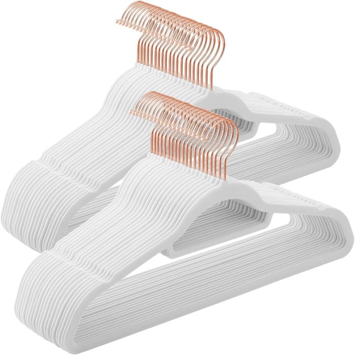 SONGMICS Set de 50 de umerase pentru haine, anti-alunecare cu catifea, bara de cravata si carlig pivotant, 43,5 cm, alb Household NewTrend