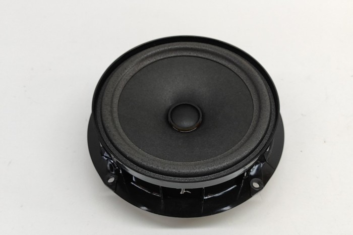 Difuzor ușă dreapta spate VW ID.5 E39 2023 OEM: 10A035710 29057064