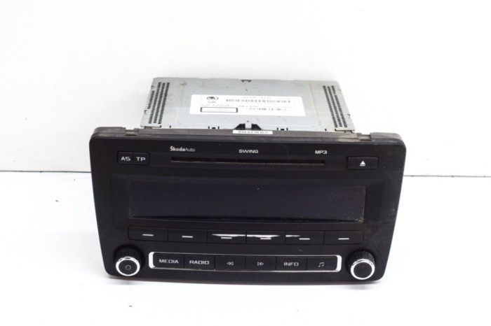 Unitate radio CD SKODA YETI 5L 2010 OEM: 1Z0035161G 20290337