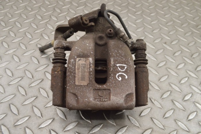 Etrier de fr&acirc;nă dreapta spate PEUGEOT RCZ 2010 15018152