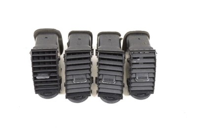 Gura de ventilație planșa de bord TOYOTA PRIUS Hatchback _W2_ 2006 OEM: 55062-47010,455644-7010,455643-7020,455641-7020 2829623 foto