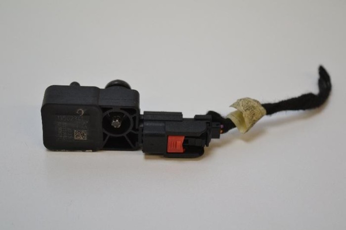 Senzor de impact lateral st&acirc;nga OPEL INSIGNIA A G09 2010 OEM: 13502341 2149246