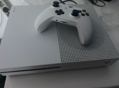 Consola Xbox One foto