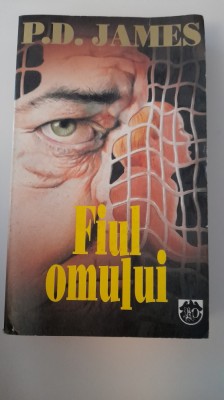 P.D.JAMES-FIUL OMULUI foto