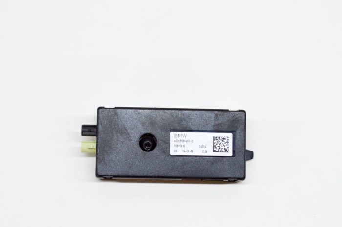Amplificator de antena BMW X3 G01, F97 2018 OEM: 9389613,92870811 | 12895827