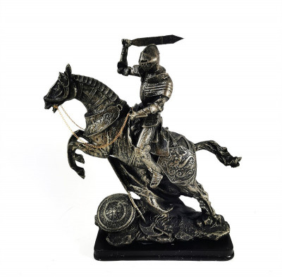 Statueta Cavaler Medieval cu sabie foto