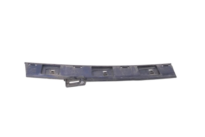 Suport prag lateral dreapta față BMW 1 F21 2013 OEM: 7268078 | 15231005
