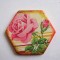 Magnet hexagonal cu model floral, magnet din ipsos pentru frigider 23635