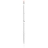 Wet n Wild Essential Small Concealer Brush pensula pentru corector mic 1 buc