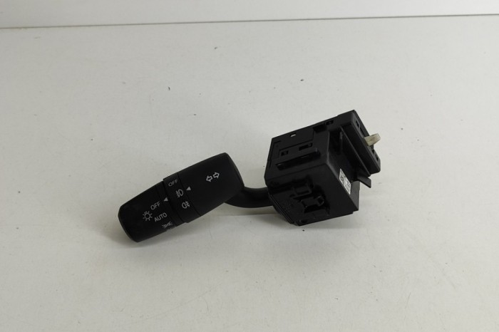 Buton comutator semnalizare MAZDA 6 Sedan GJ, GL 2016 OEM: BAEK-66-122 25346096